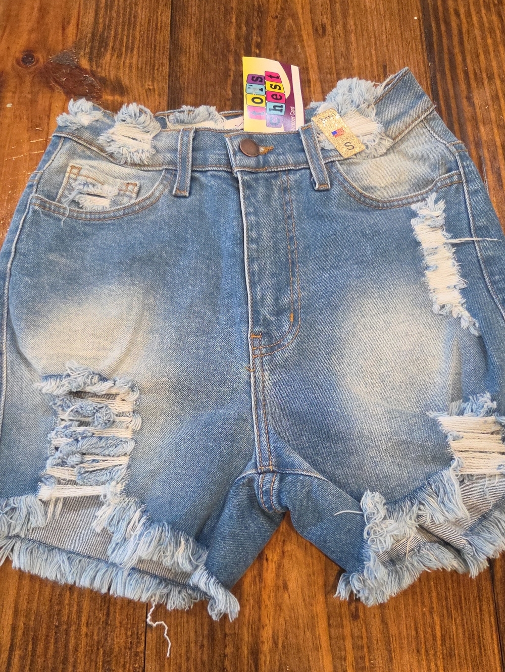 NWT VIBRANT MIU Frayed High-Rise Distressed Denim Shorts - Light Blue